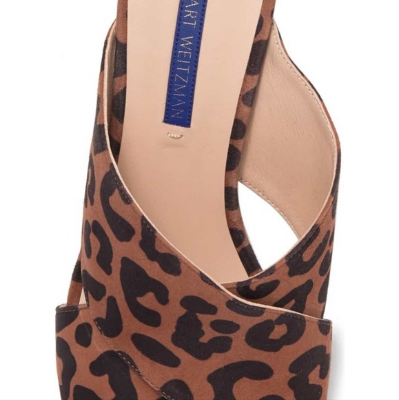 Stuart Weitzman galene crisscross slide sandal in leopard print - Picture 4 of 5